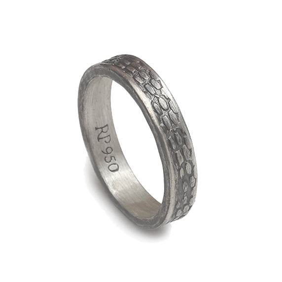 anel snake em prata 950 design escultural texturizado
