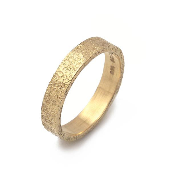 anel xviii em ouro 18k acabamento rustico joia autoral
